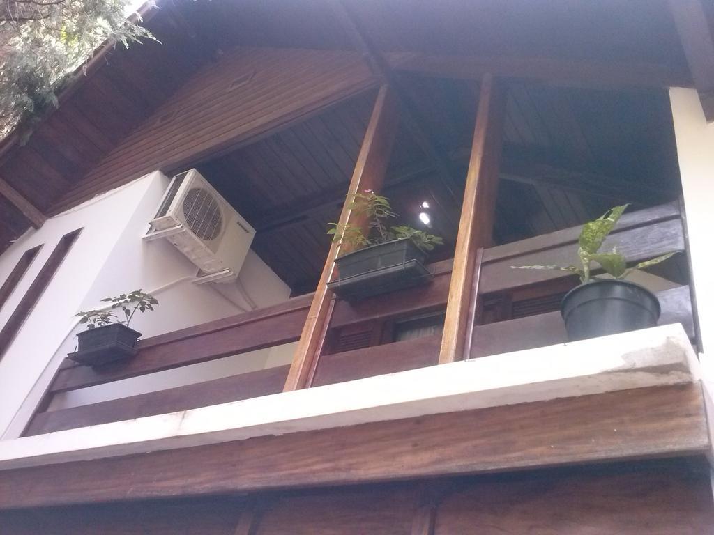 Petit Hotel Caraguata Puerto Iguazu Exterior photo