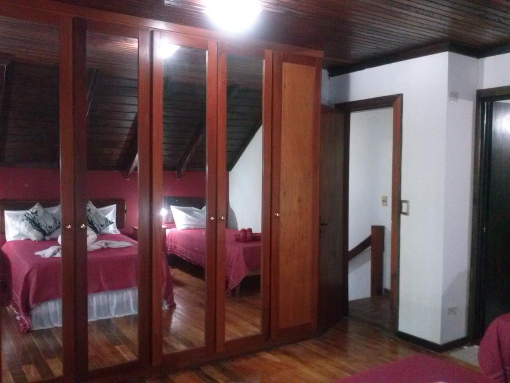 Petit Hotel Caraguata Puerto Iguazu Exterior photo