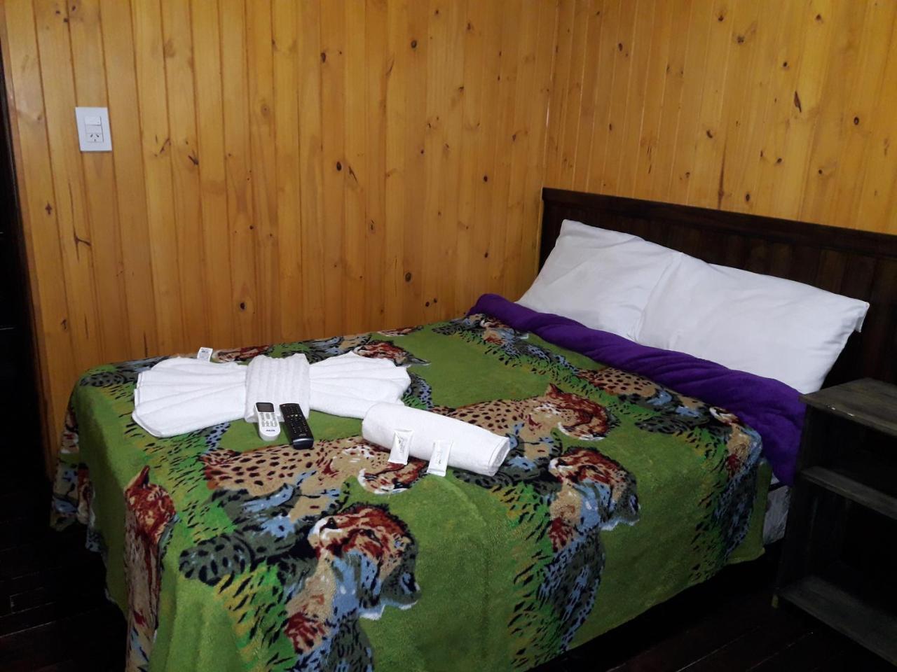 Petit Hotel Caraguata Puerto Iguazu Exterior photo